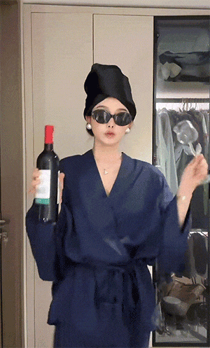 是吹干好？10分钟轻松养成女明星「绸缎发」mg不朽情缘游戏登录入口洗完头自然风干还(图5)